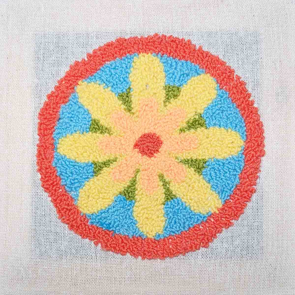 Daisy Delight Punch Needle Kit or Pattern – Floral Yarn Art with Tools Option
