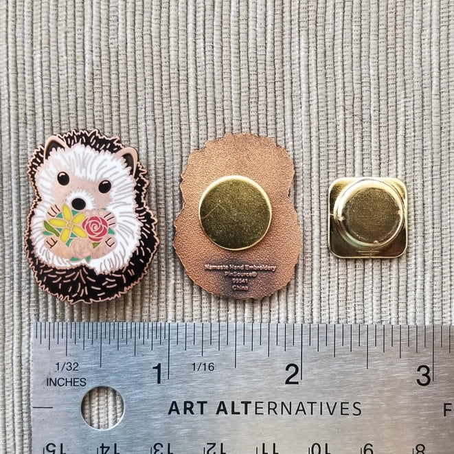 Sweet Hedgehog Enamel Needle Minder