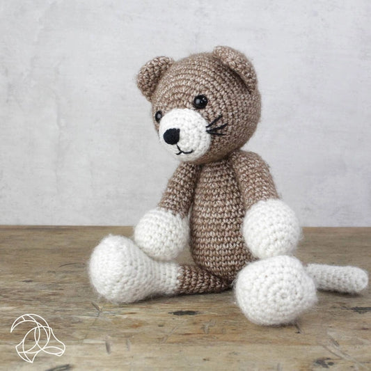 Robbin Cat - Crochet Kit