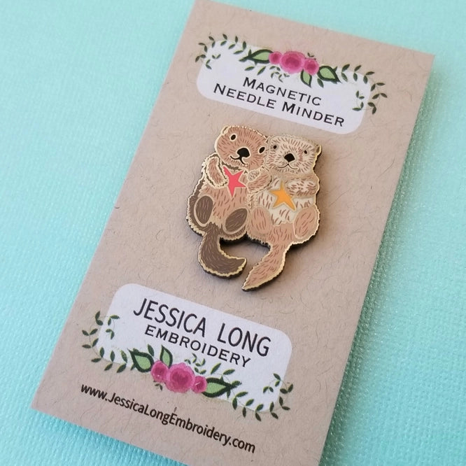 Otterly Adorable Enamel Needle Minder